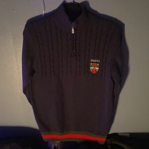 Authentic Gucci sweater, size XL. Worn once. like new condition.